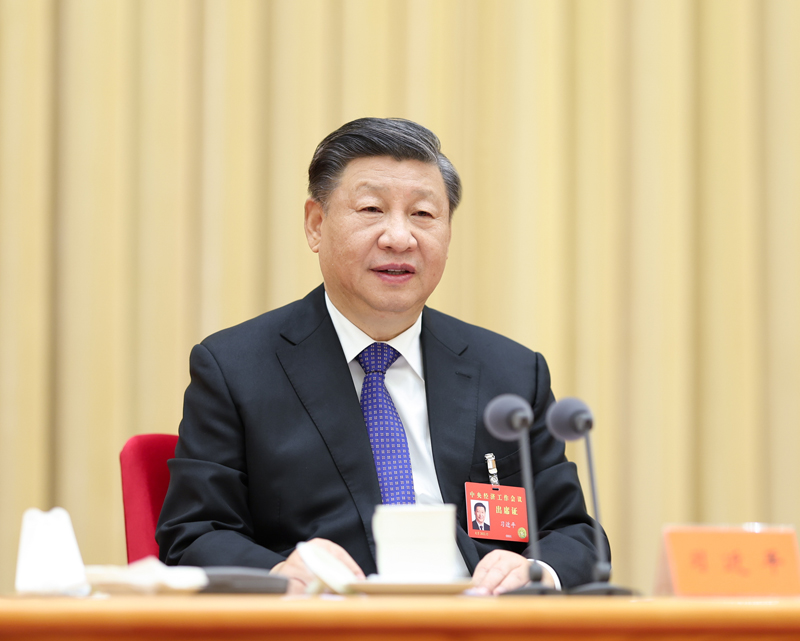 　　12月15日至16日，中央經(jīng)濟工作會議在北京舉行。中共中央總書記、國家主席、中央軍委主席習(xí)近平出席會議并發(fā)表重要講話。