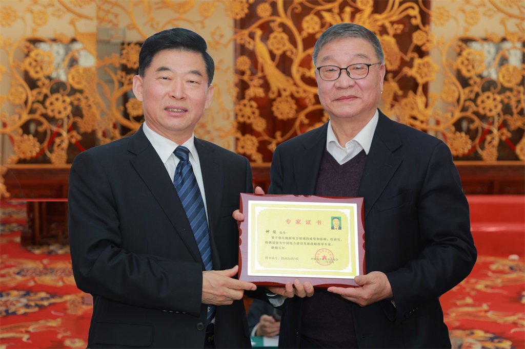 18-017-鐘俊.jpg